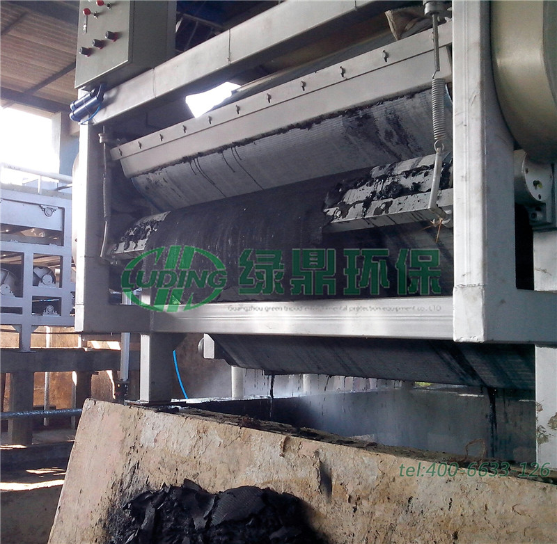 印染行業(yè)污泥固液分離視頻